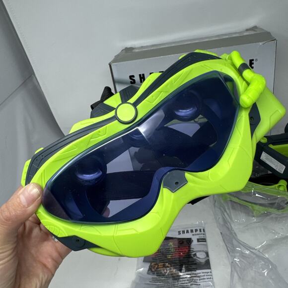 Sharper Image Monster Vision Virtual Reality Games- VERY GOOD Cond. - Picture 2 of 8